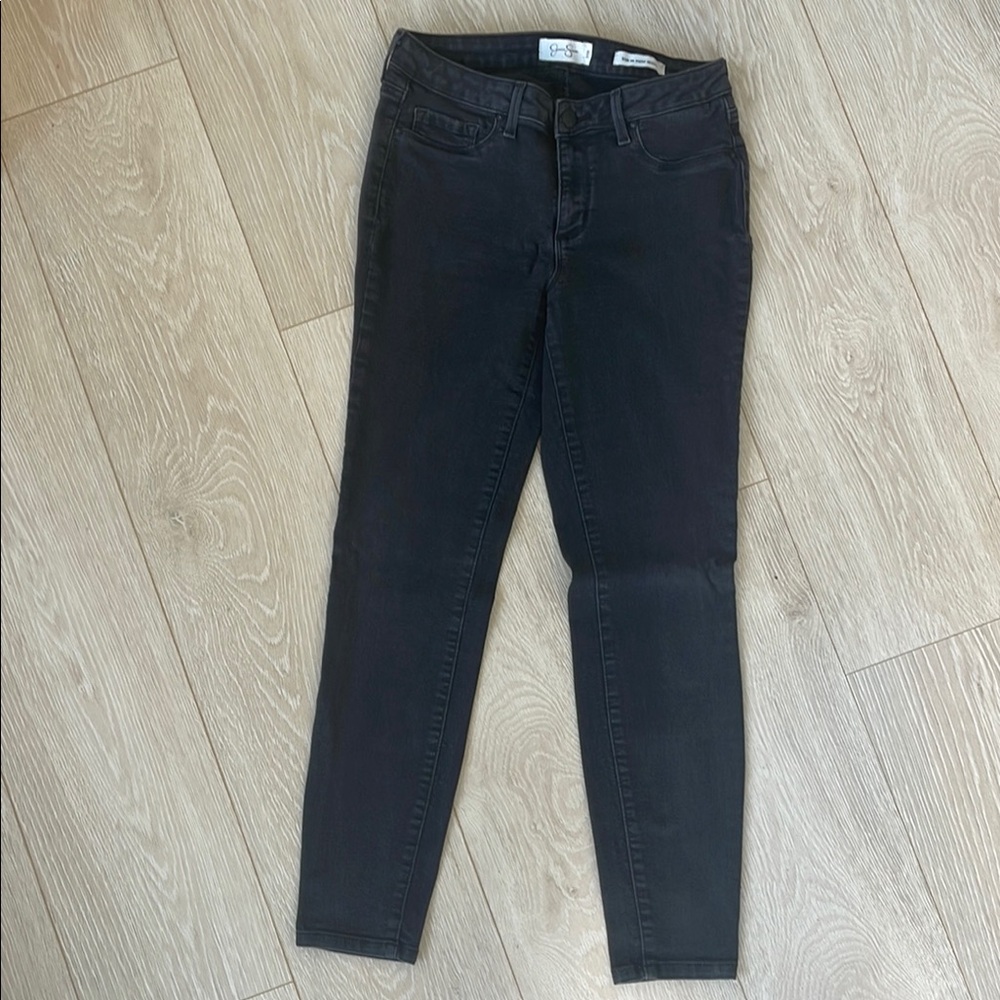 Jessica Simpson Kiss Me Super Skinny Jeans 29S